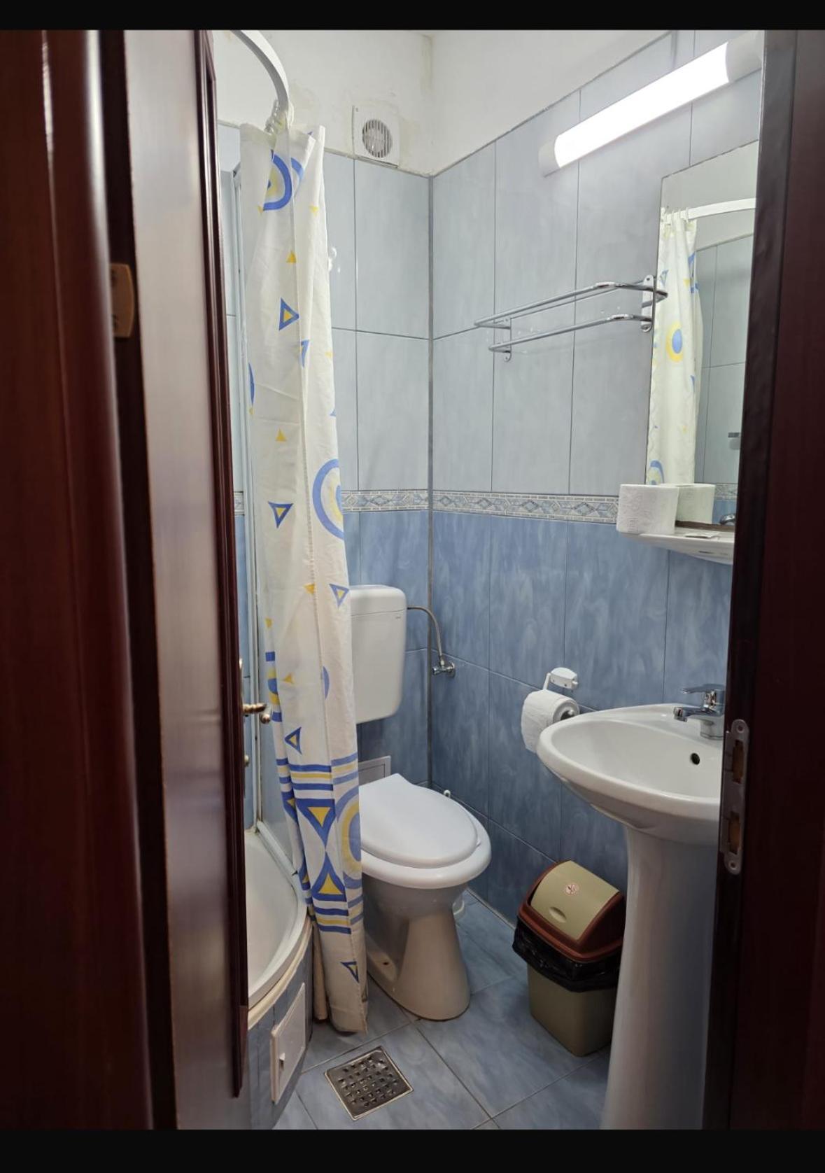 Pensiunea Andra Costineşti Exterior foto
